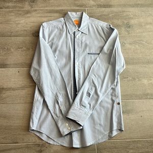 Men’s Hugo boss button down dress shirt, size S